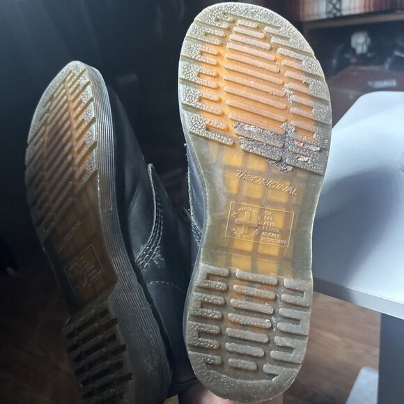 Dr Martens Doc 1460 Pascal Combat Boots Womens Size 7 US Black Flaws See Pics - Picture 14 of 15